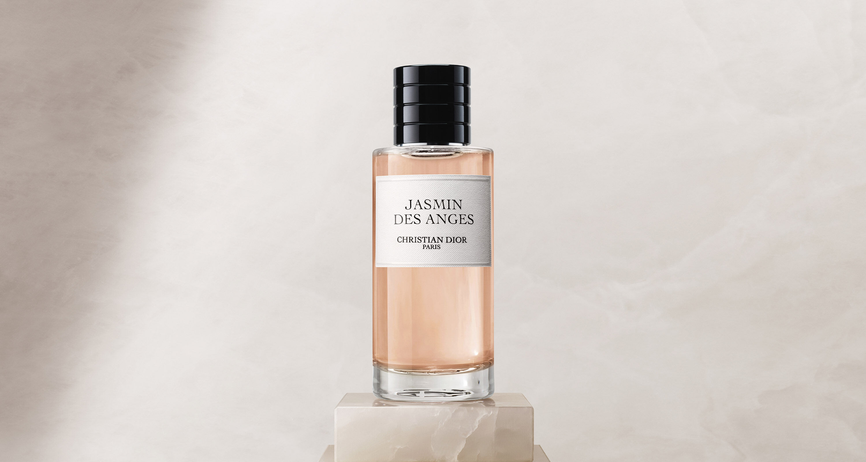 Jasmin des Anges: Unisex Eau de Parfum with Fruity Floral Notes