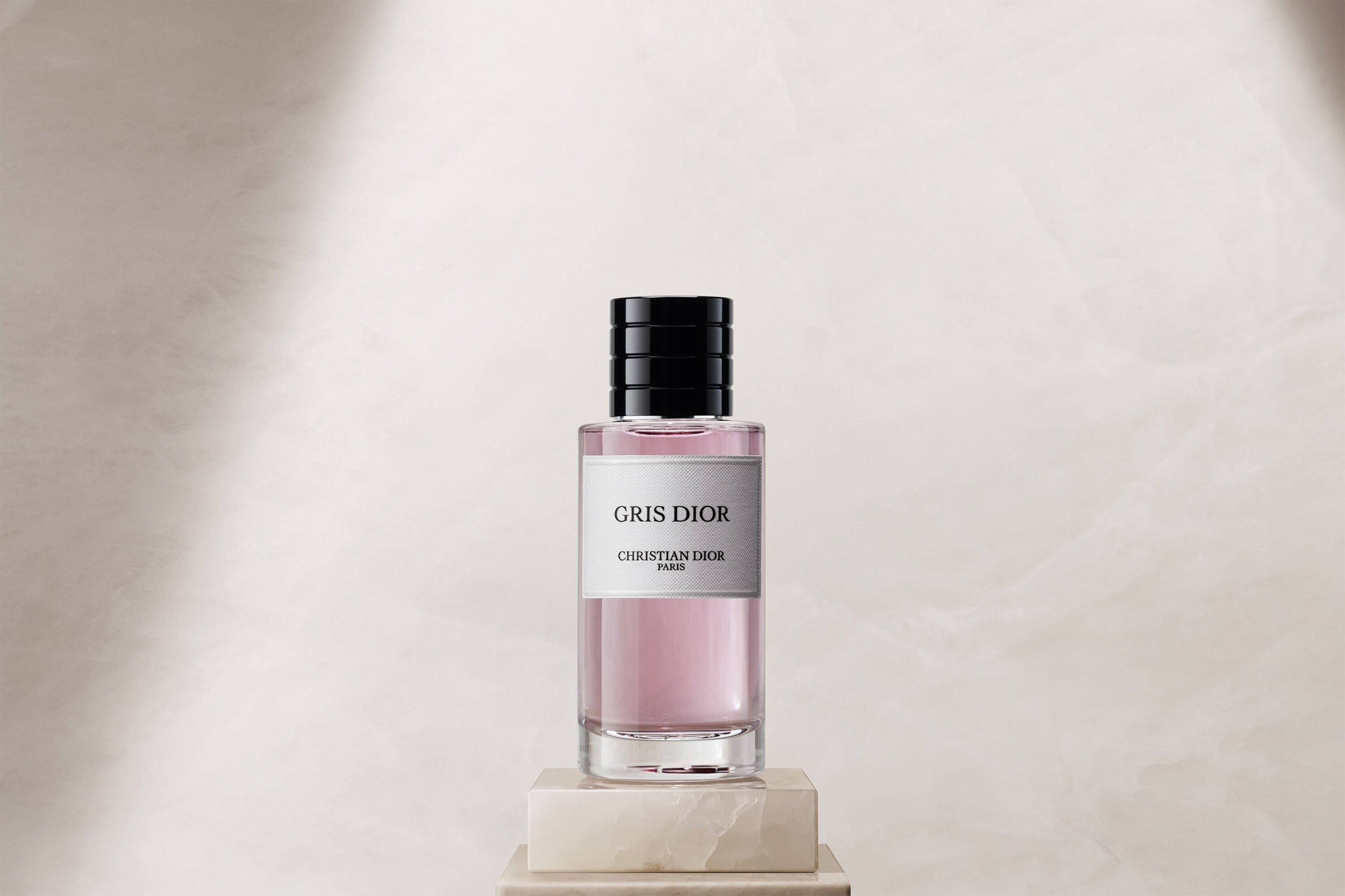 Y0840550_C099700686_E01_ZHC.