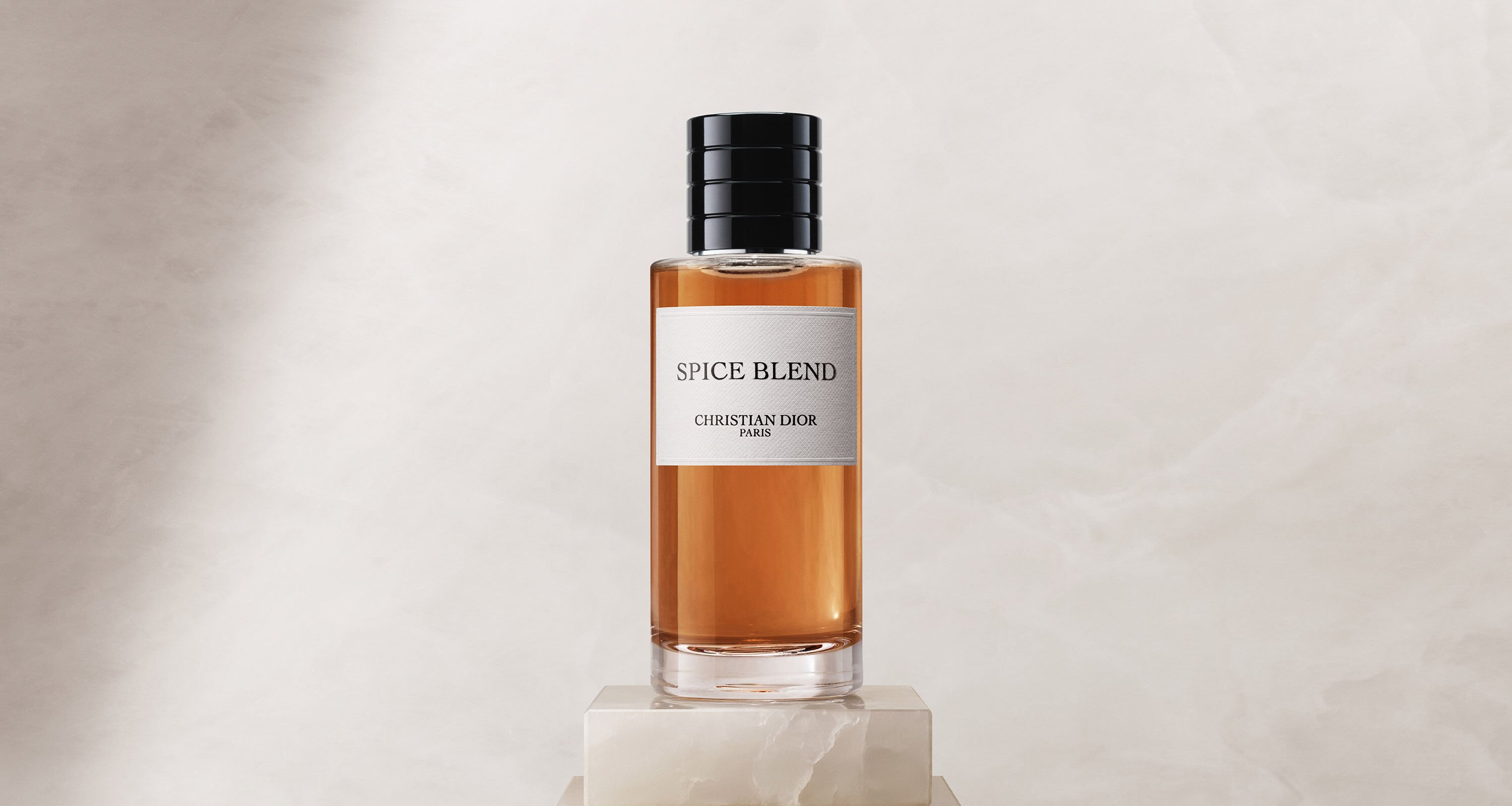 Spice Blend: Unisex Eau de Parfum with Ambery and Spicy Notes| DIOR CA