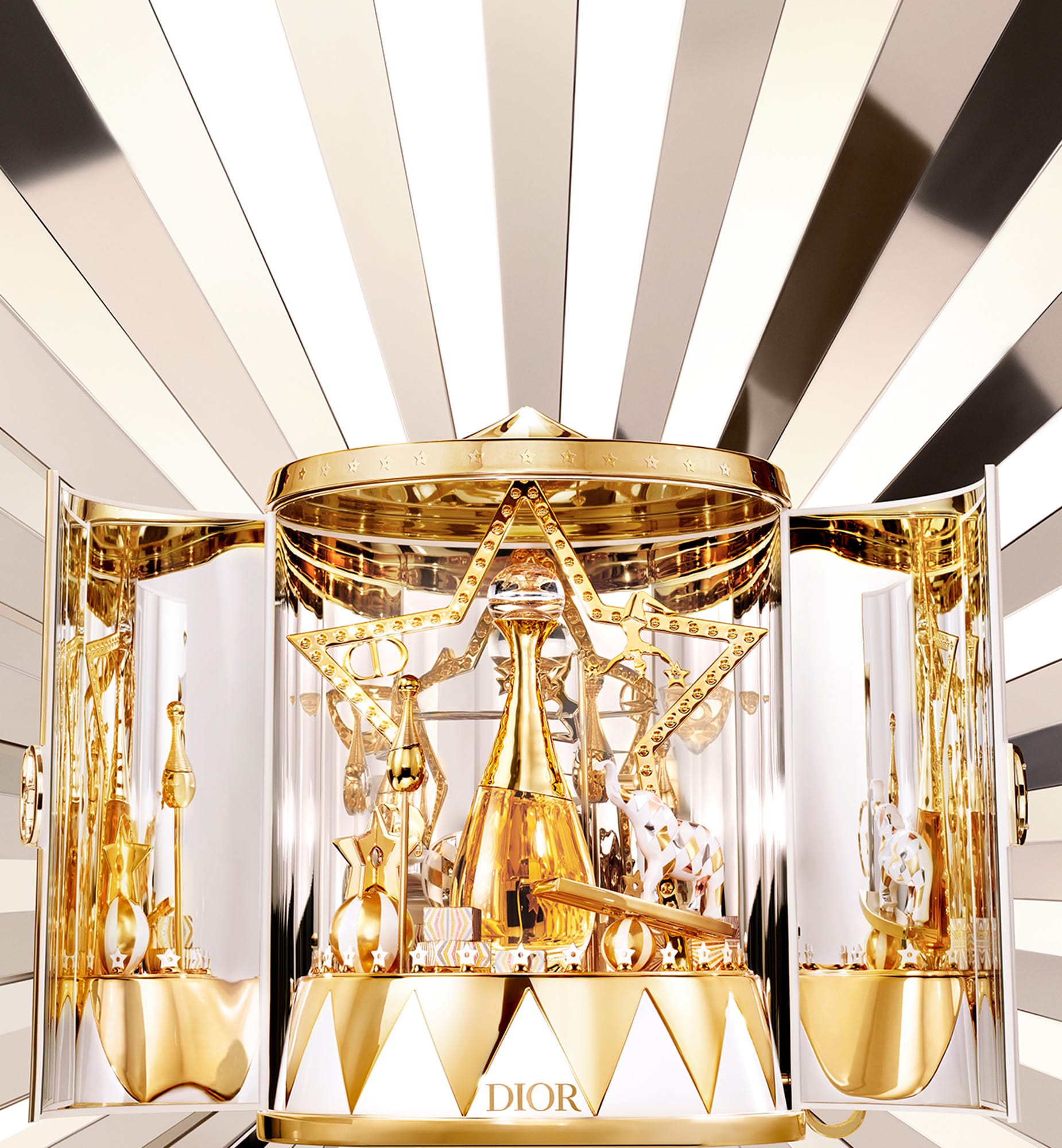DIOR】Holiday 2025: All Gifts for the Home | DIOR