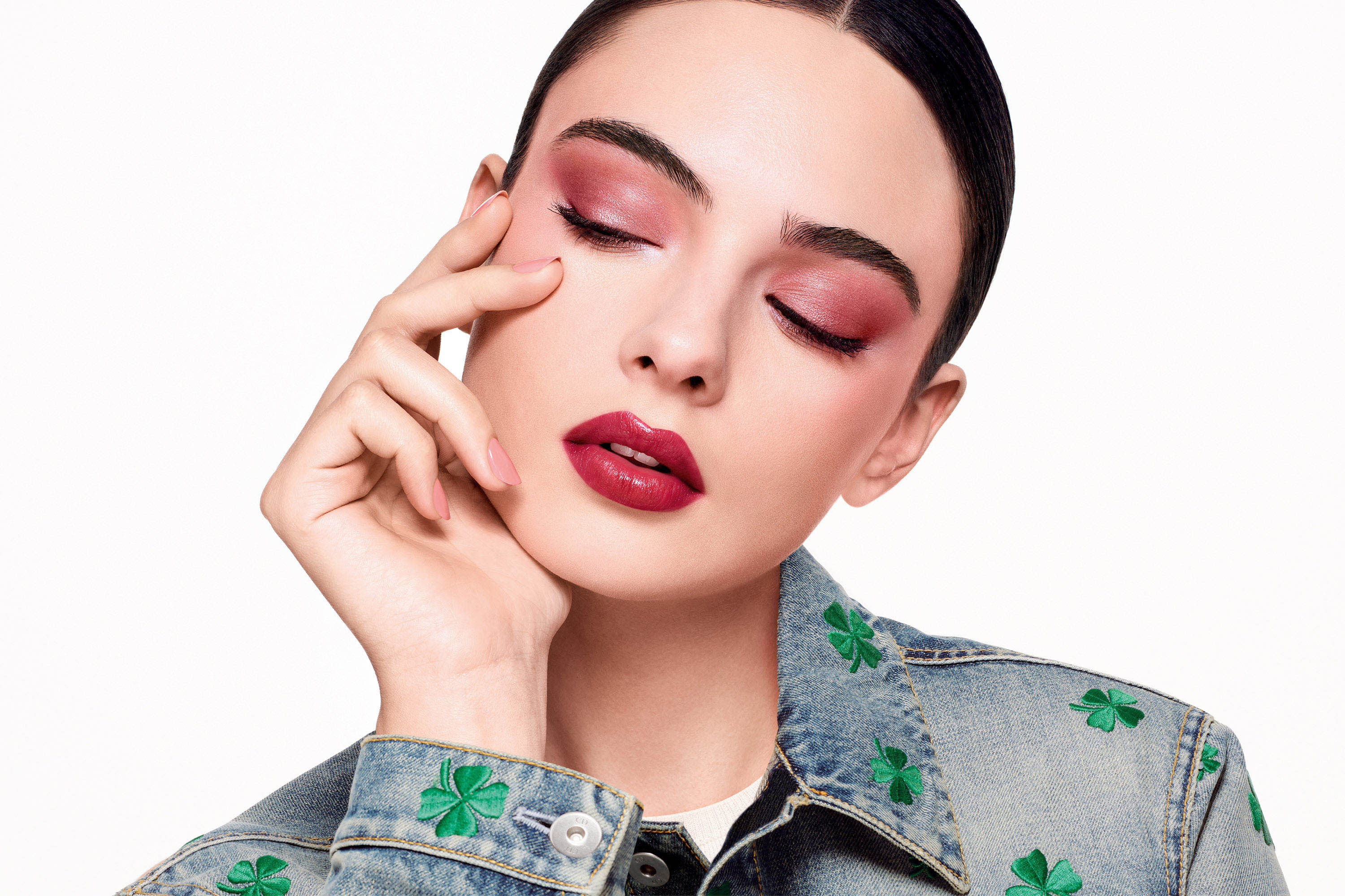 The Dior Makeup Lookbook: Collection of Makeup Looks | DIOR US