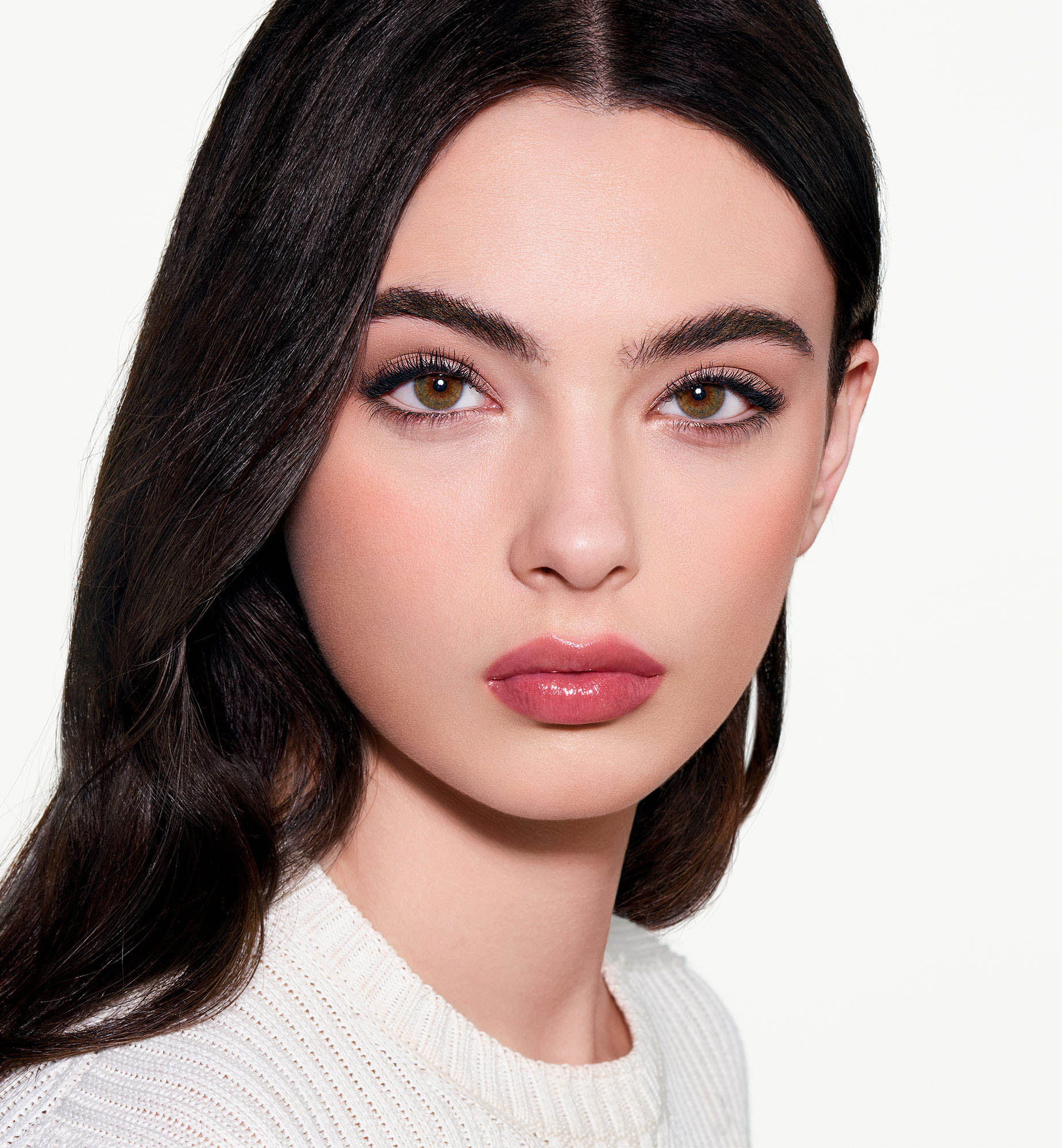 Dior Radiant Nude Look-découvrez Le Radiant Nude Look, Le Maquillage Naturel Nude Aux Couleurs Beiges Et 