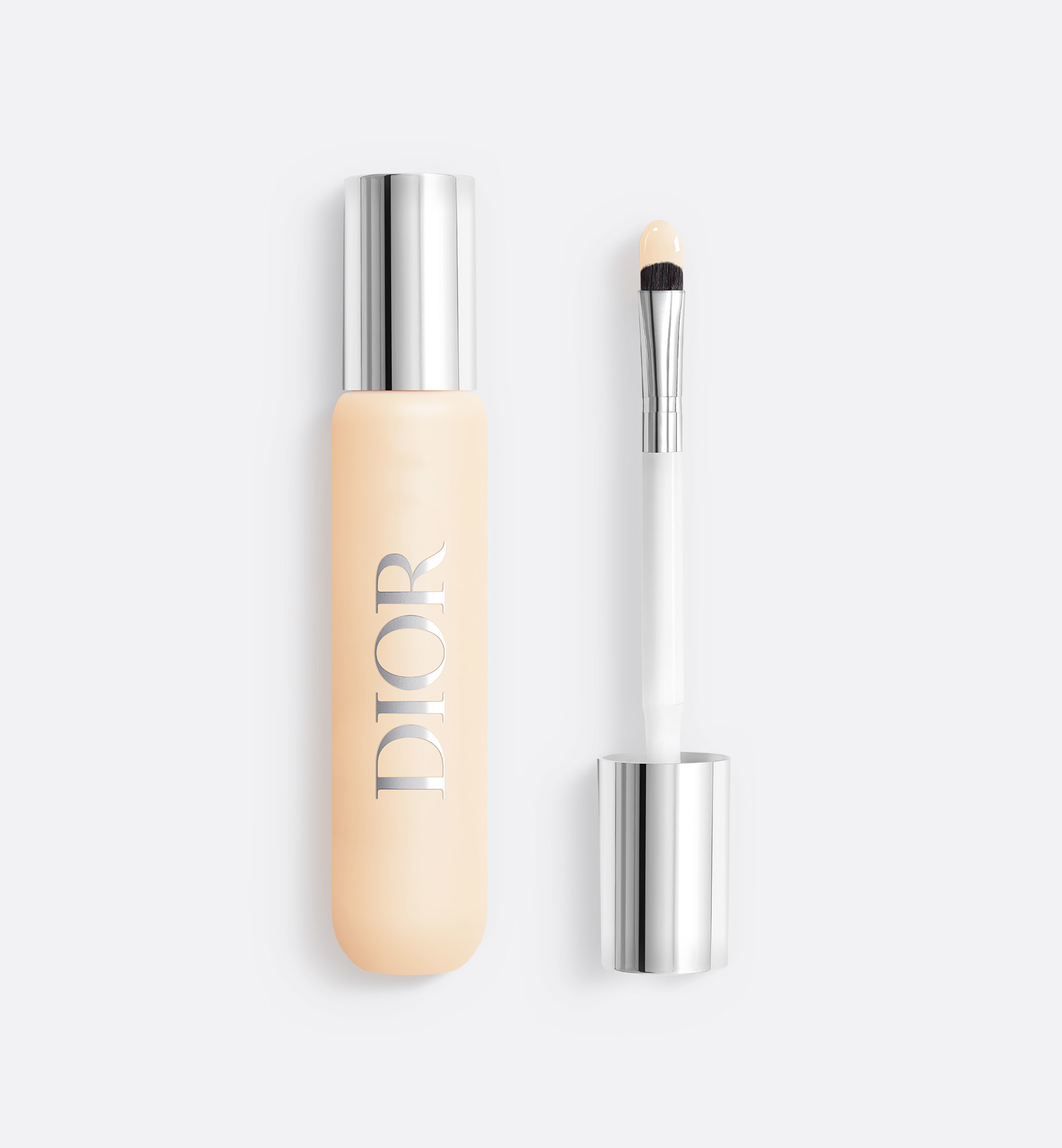 Dior - Backstage Flash Perfector Concealer  0W Warm