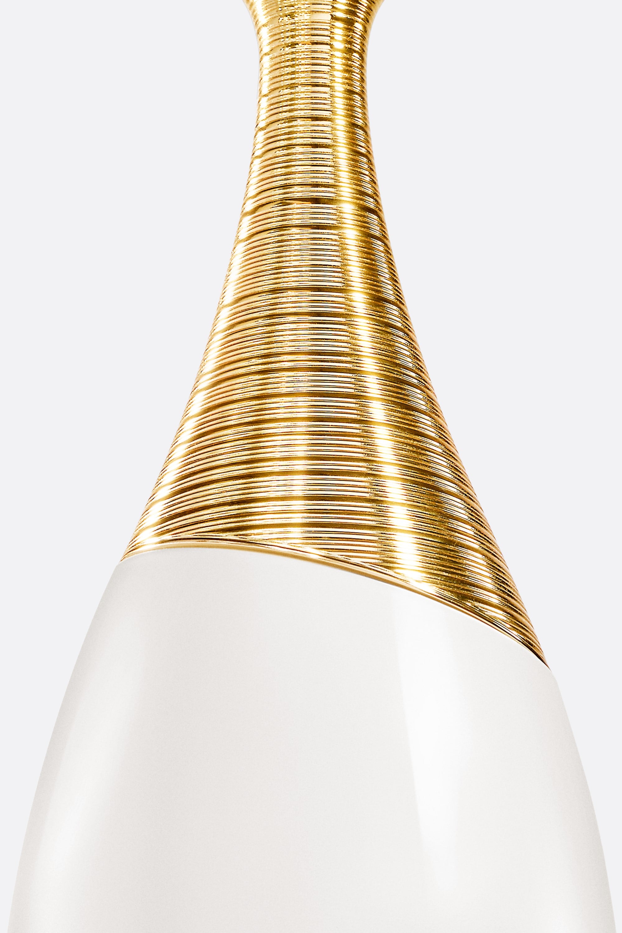 J'adore Parfum d'eau: Alcohol-Free Fragrance with Floral Notes