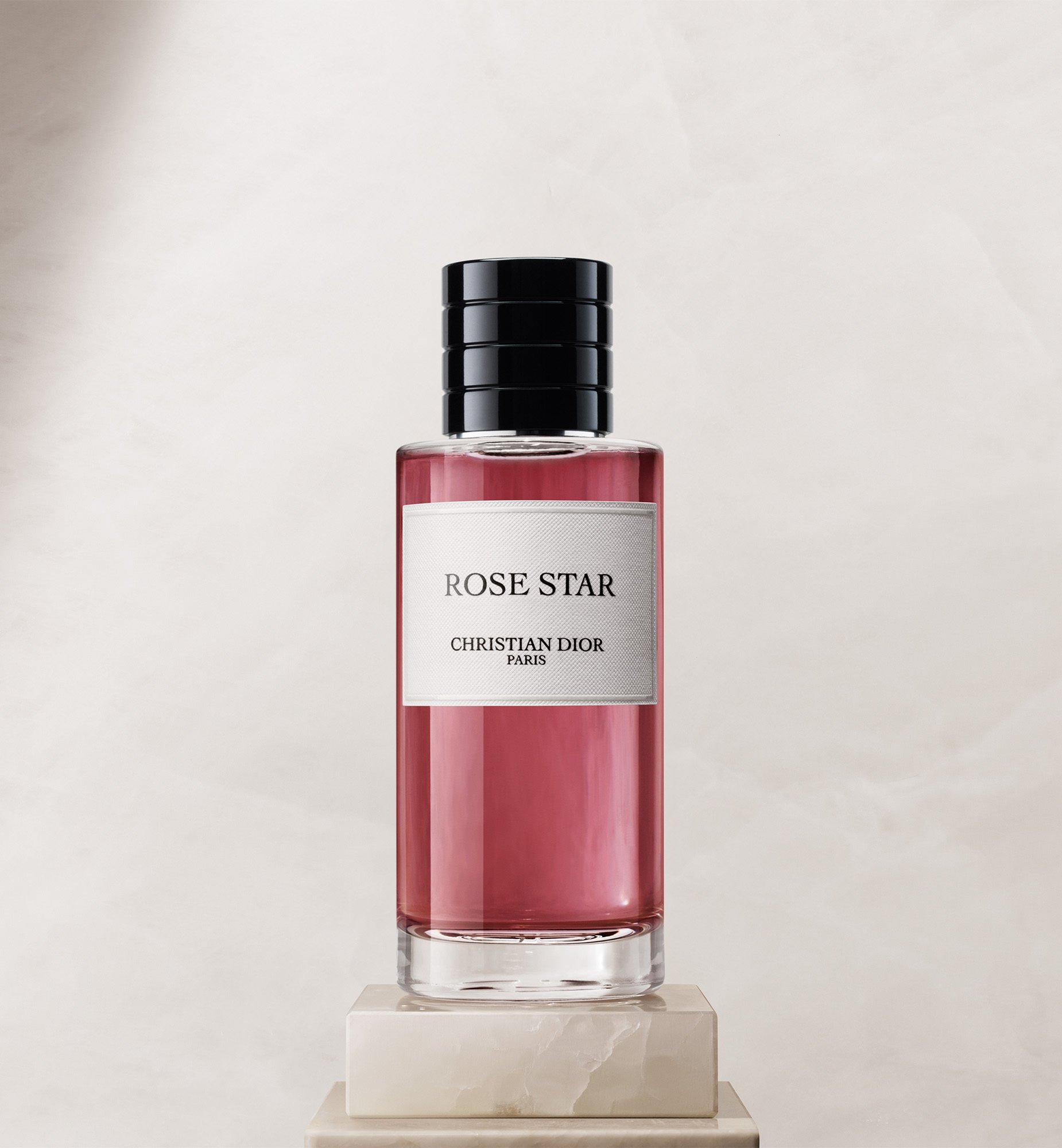 「ラ コレクシオン プリヴェ クリスチャン ディオール ローズ スター」 Rose Star: Ambery Floral Eau de Parfum for Women and Men | DIOR US