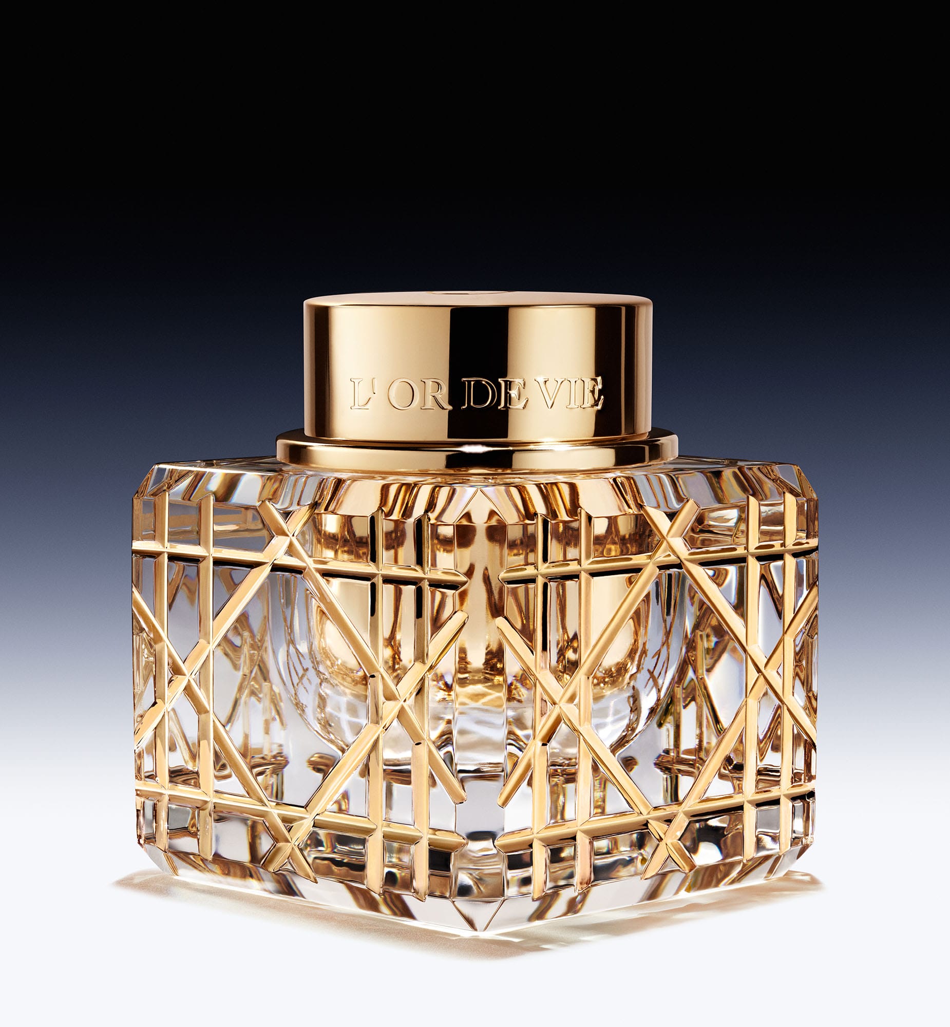 L'Or de Vie La Crème by Baccarat: exceptional piece | Dior