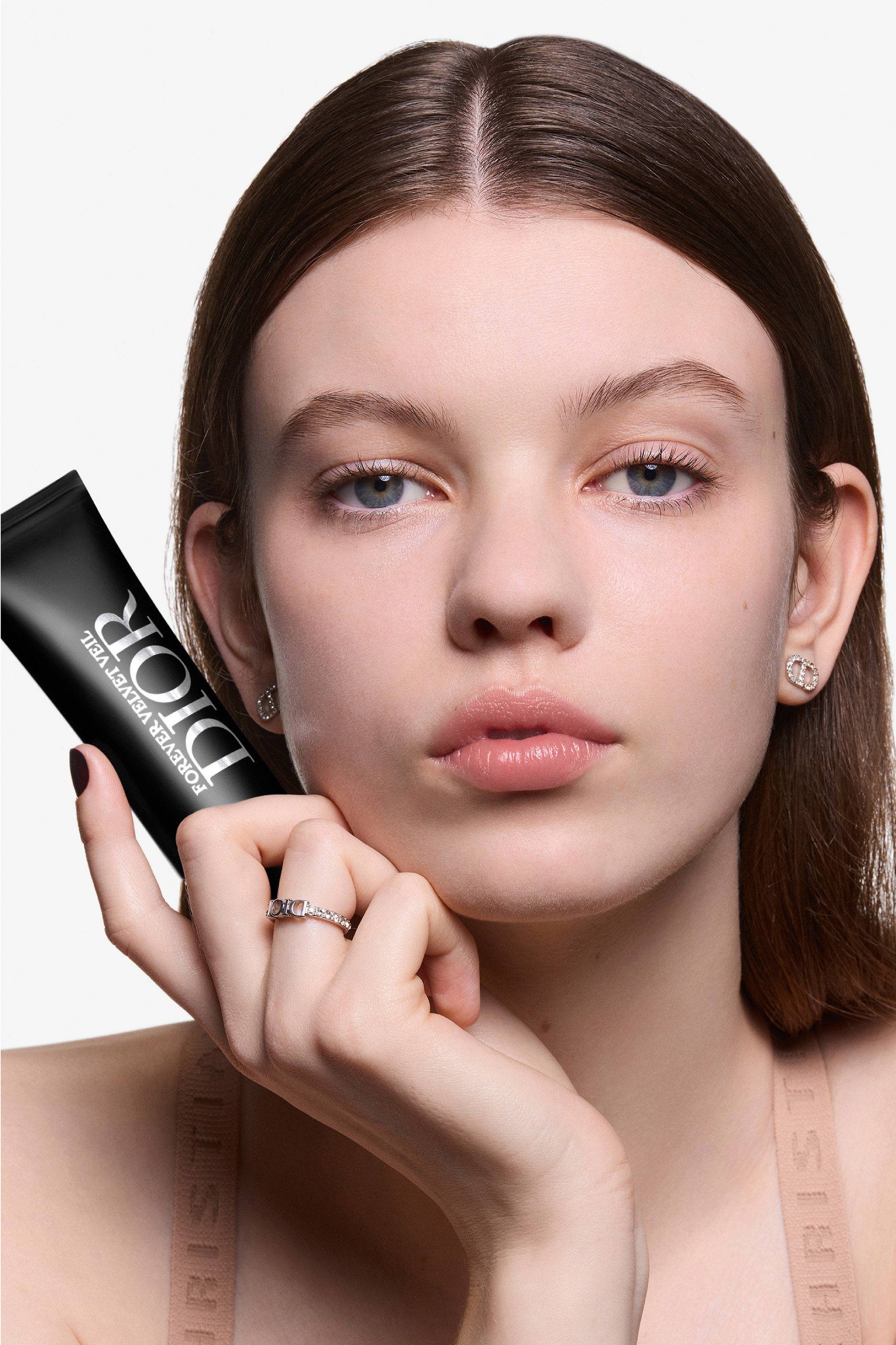 Dior Forever Velvet Veil: Makeup base - Blurring matte finish, SPF