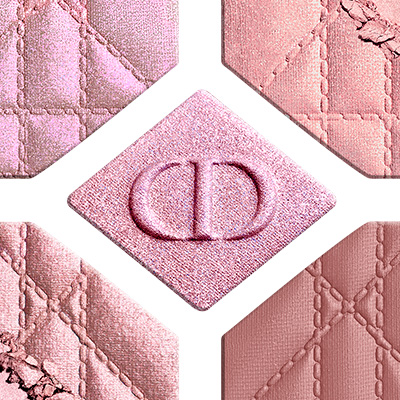 855 Rose Moir&eacute;