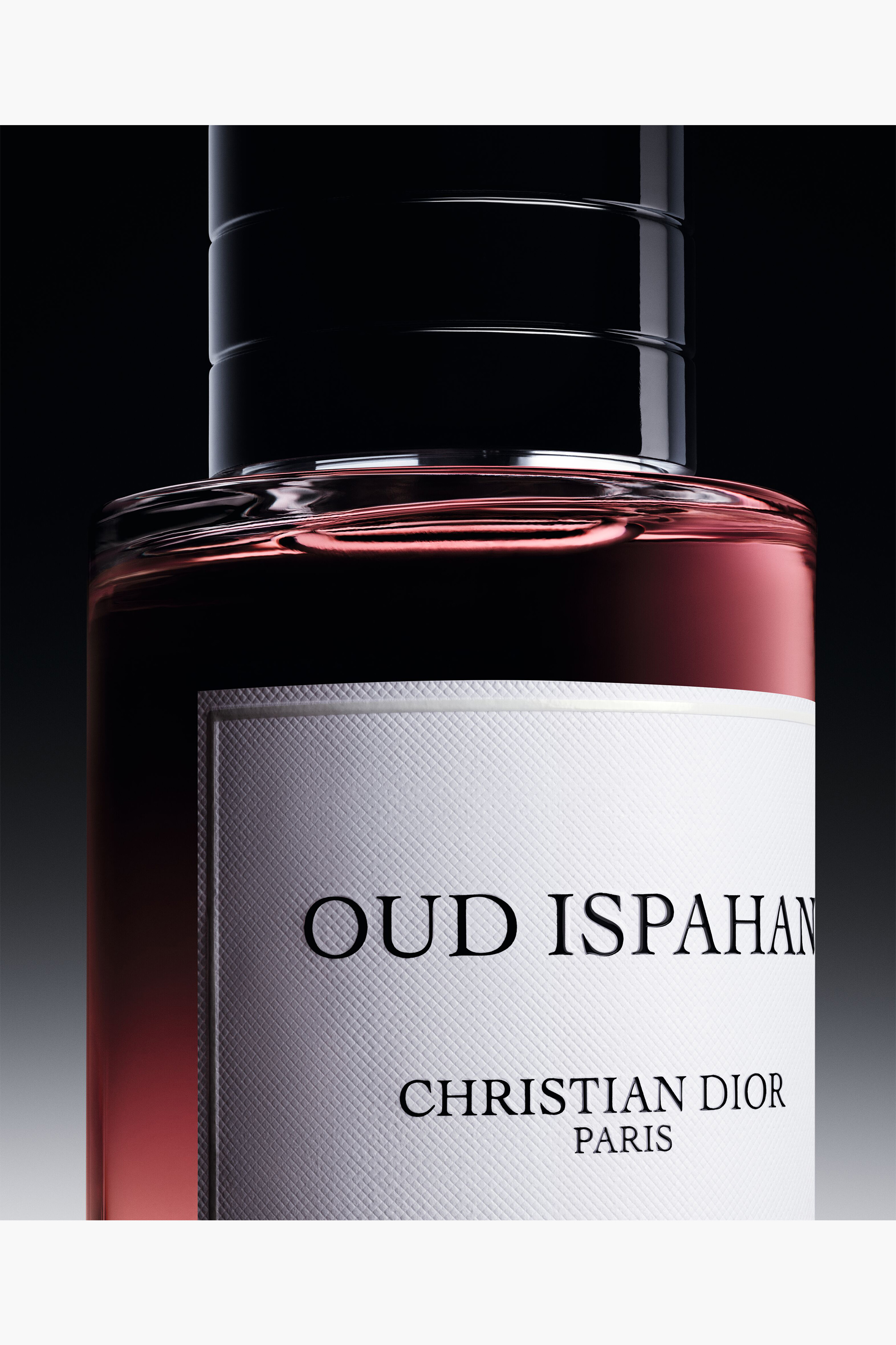 Oud Ispahan: Unisex Eau de Parfum with Woody and Floral Notes| DIOR