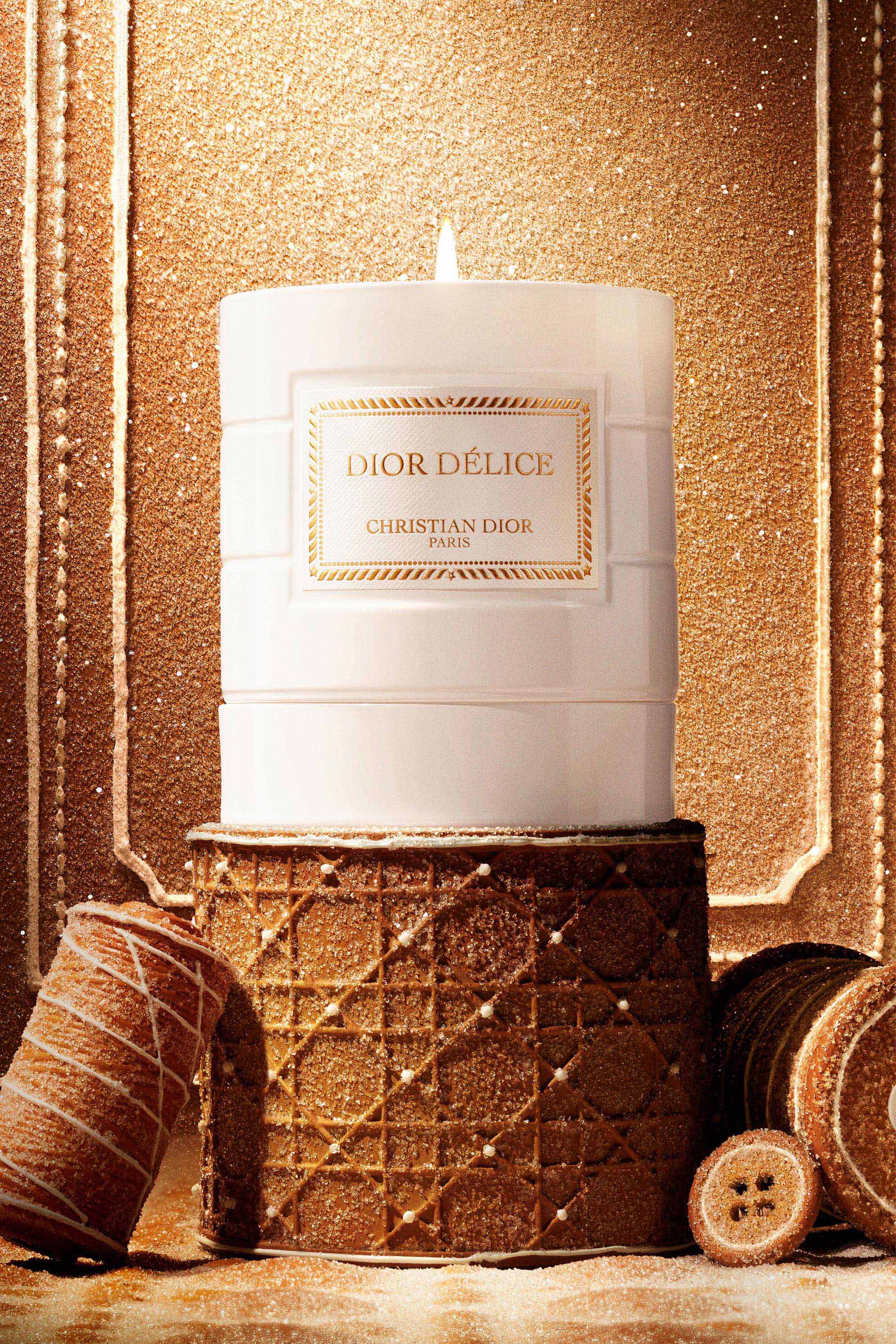 Dior Délice Christmas gingerbread scented candle | Dior US
