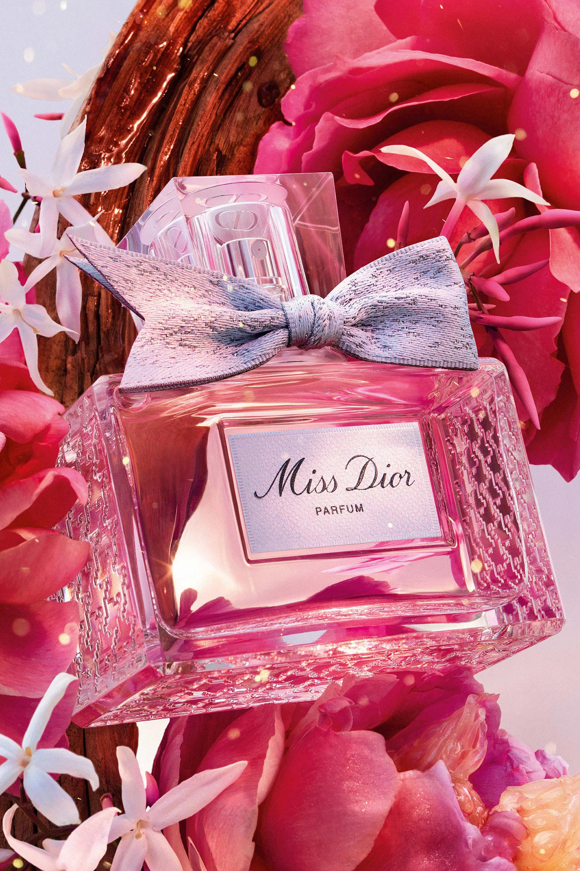 Miss Dior Parfum, Fruity, Floral and Woody Designer Perfume | DIOR