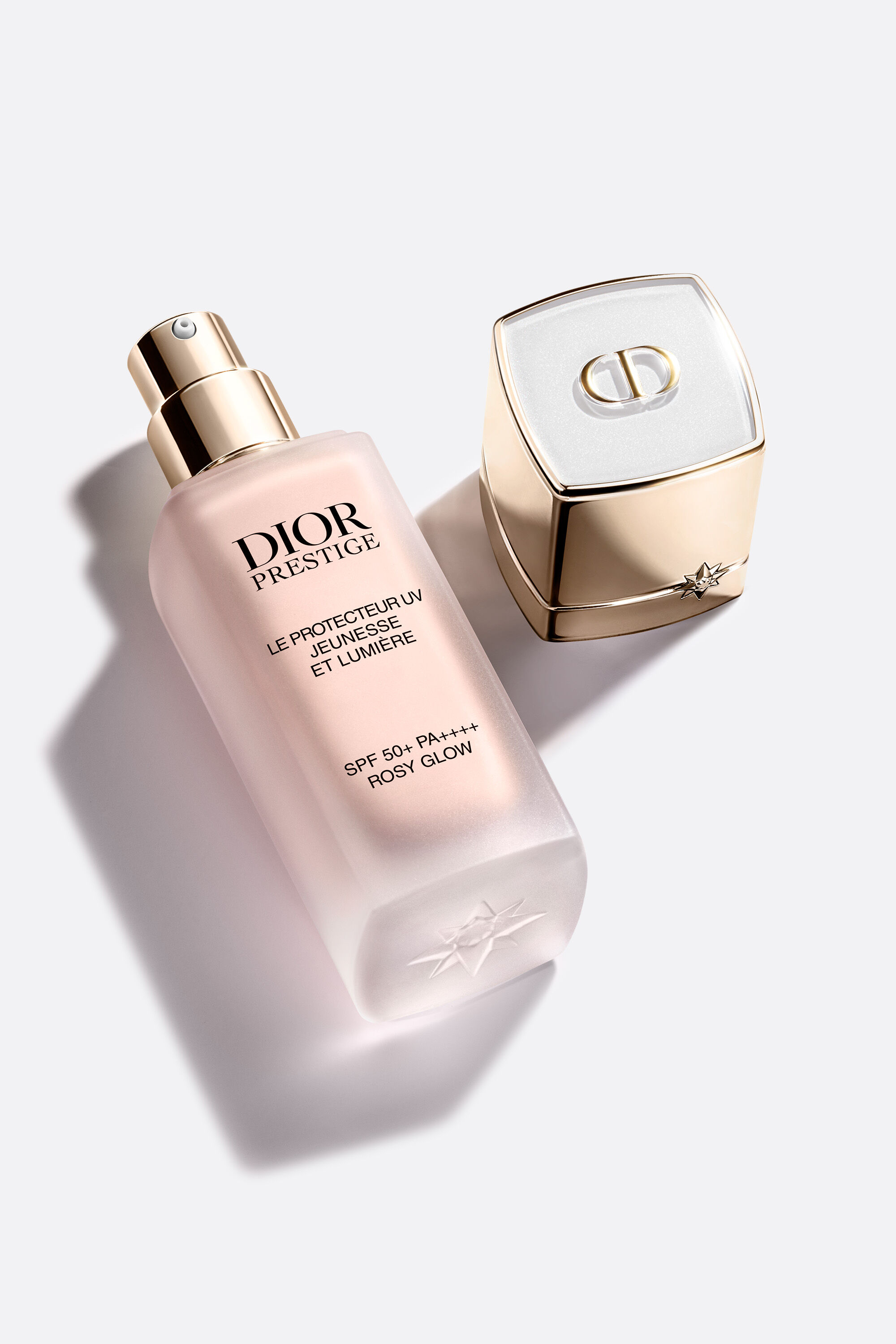 DIOR】 プレステージ ホワイト ル プロテクター UV ルミエール (SPF50