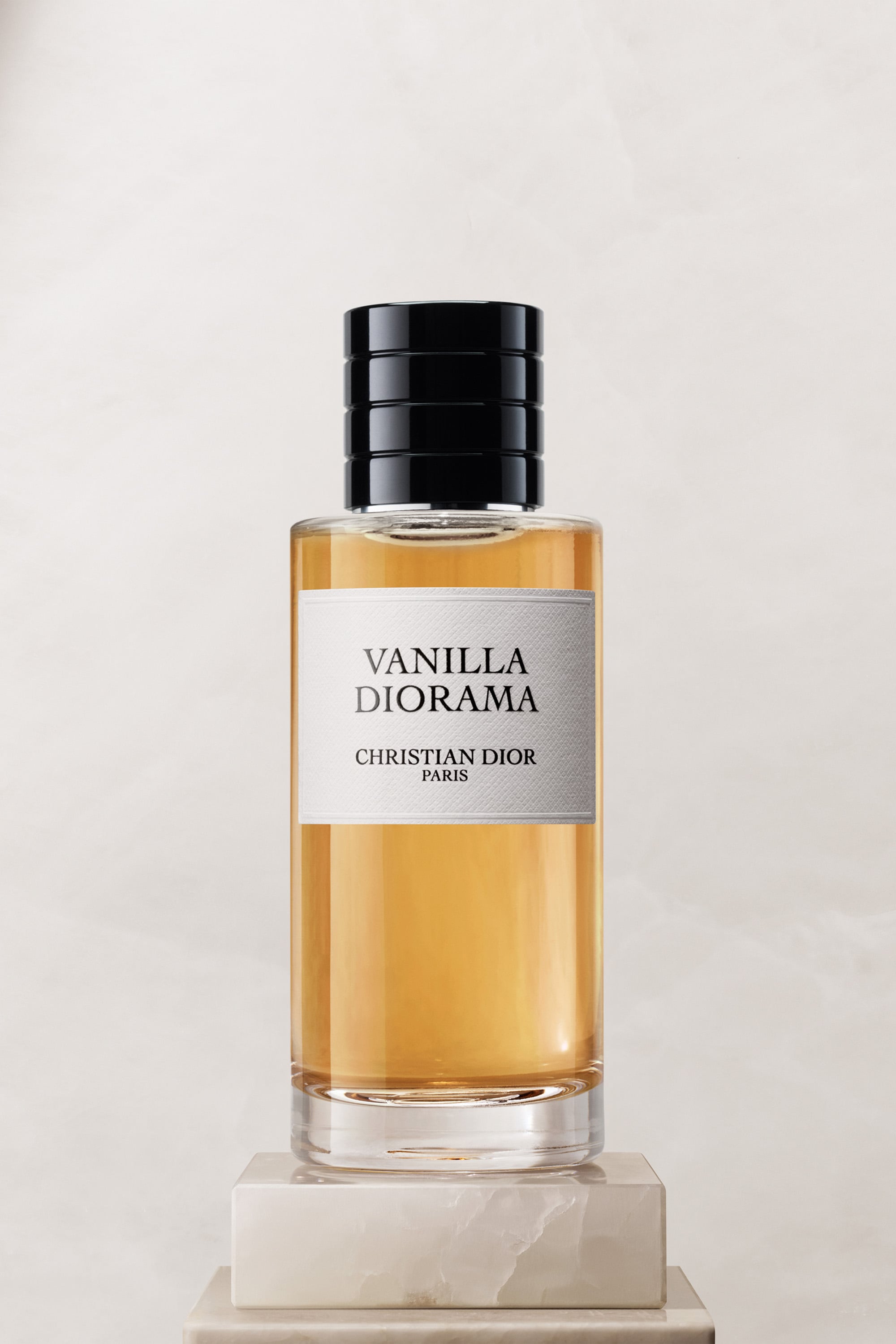 匿名配送★クリスチャンディオール バニラディオラマ オードゥパルファン 40ml Vanilla Diorama: Eau de Parfum with Ambery and Gourmand Notes