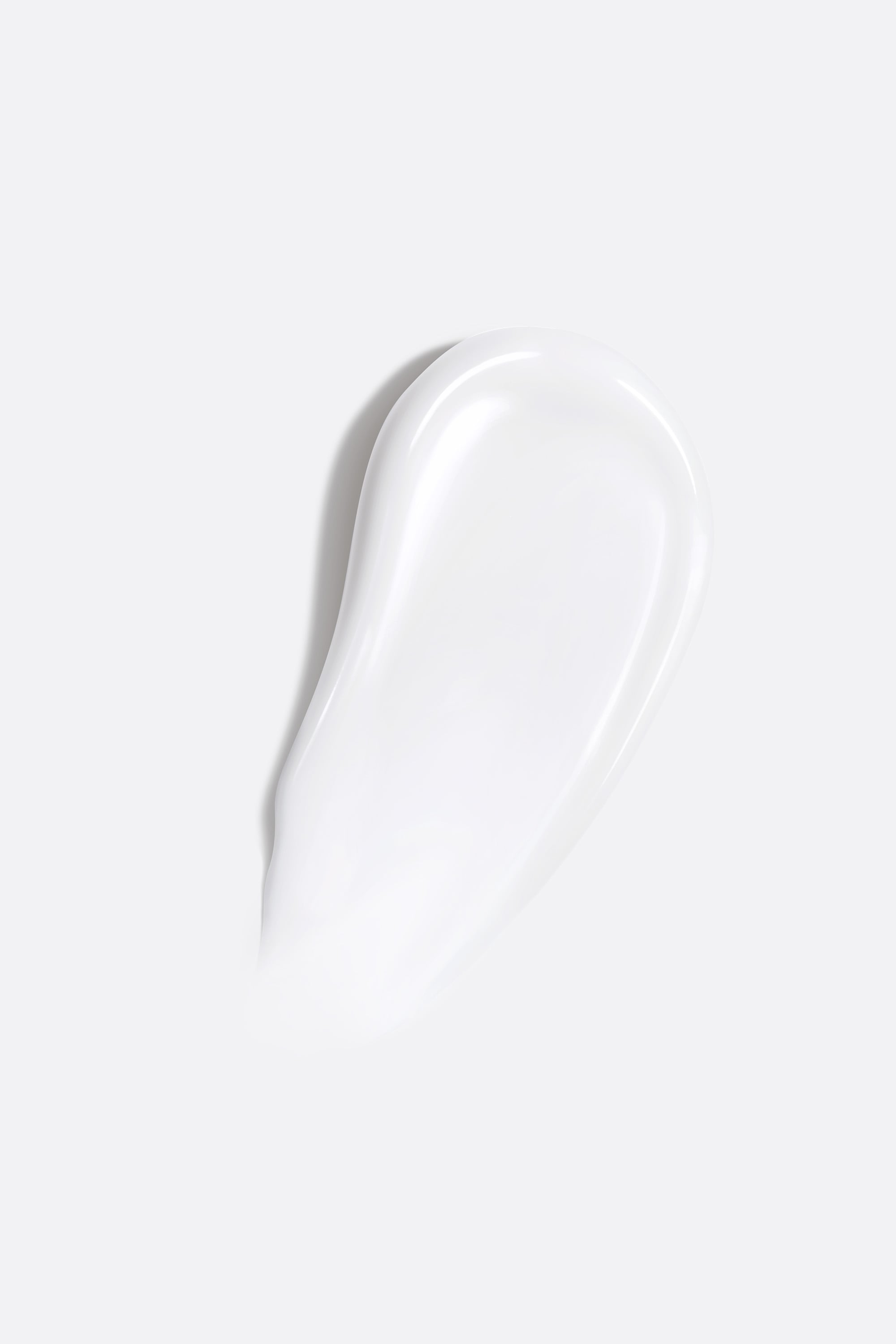 DIOR】 公式オンライン限定 インビジブル UV フルイド SPF50/ PA++++
