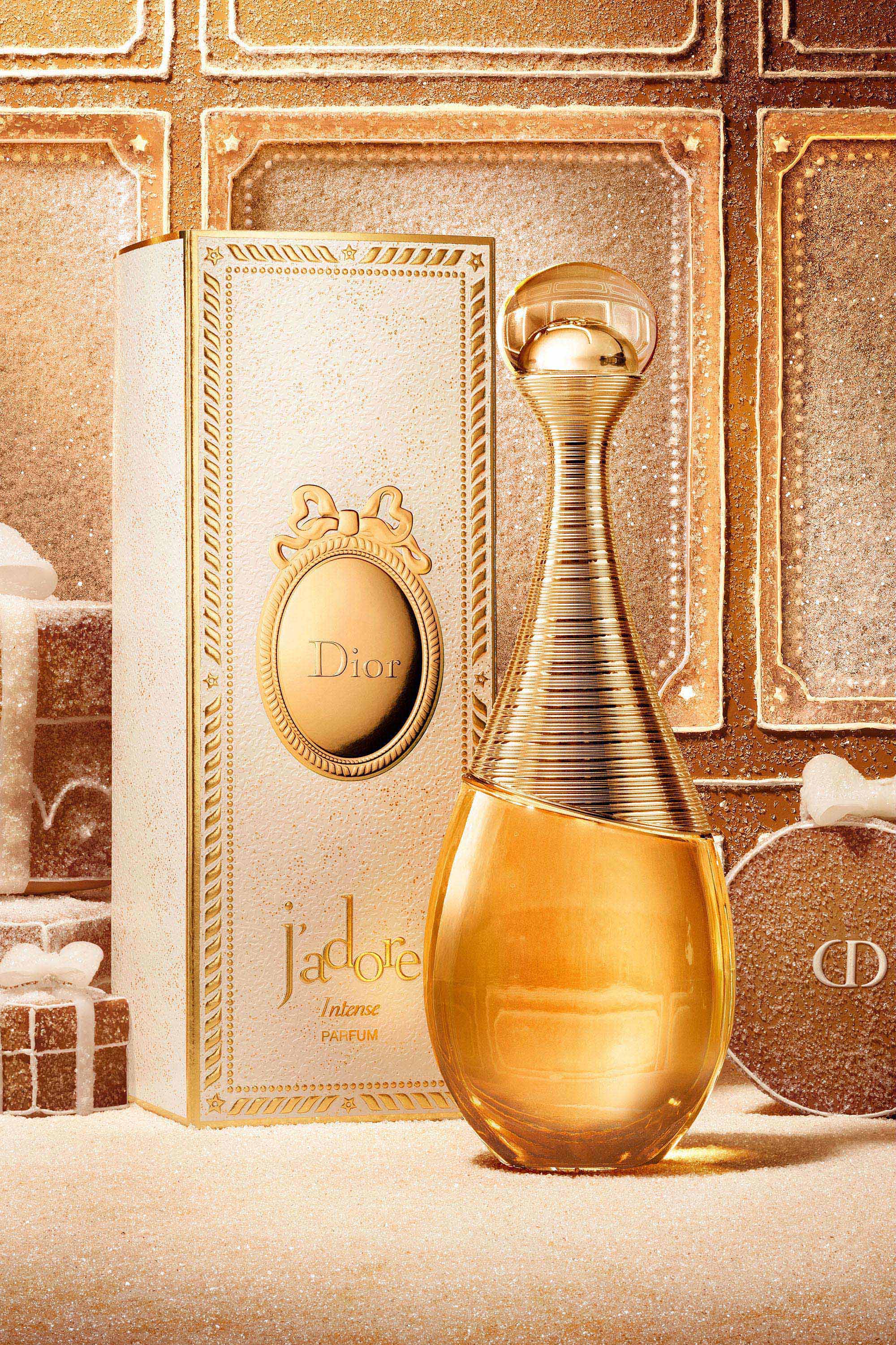 J'adore Intense: limited-edition holiday gift case | Dior US