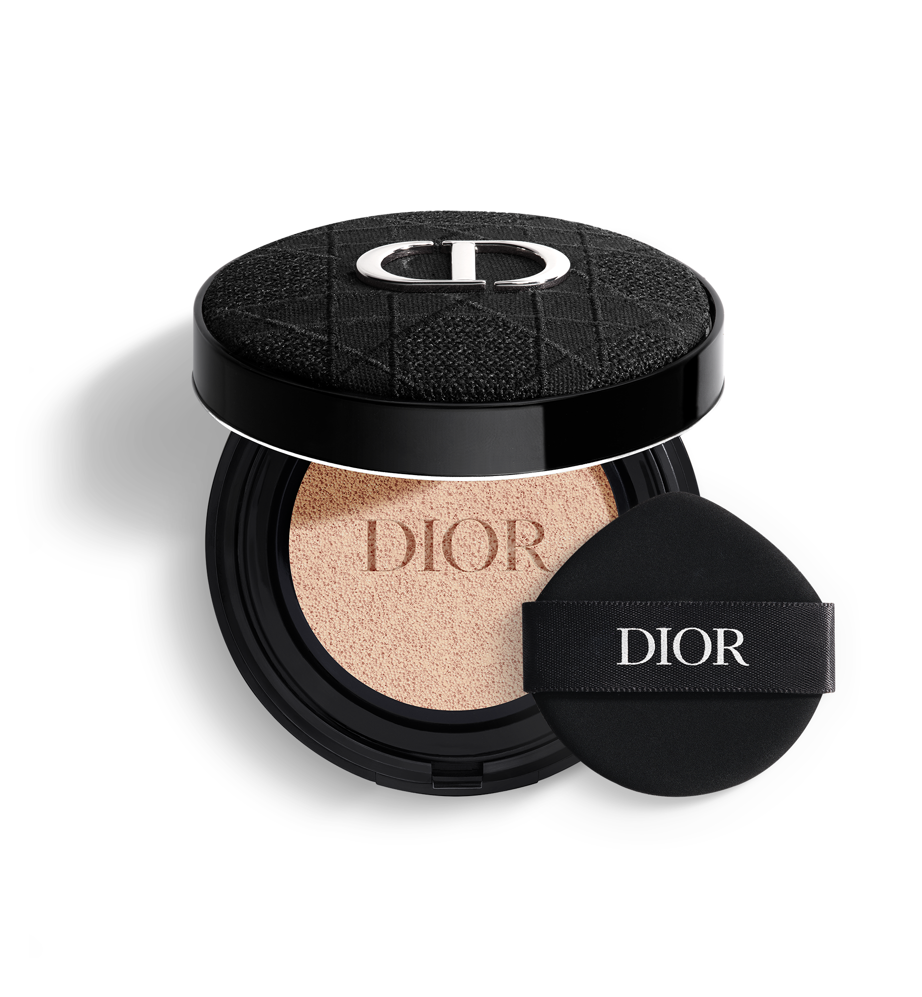 Dior Forever Cushion Foundation 1Nケース付 DIOR】 新作 ディオールスキン フォーエヴァー クッション ケース