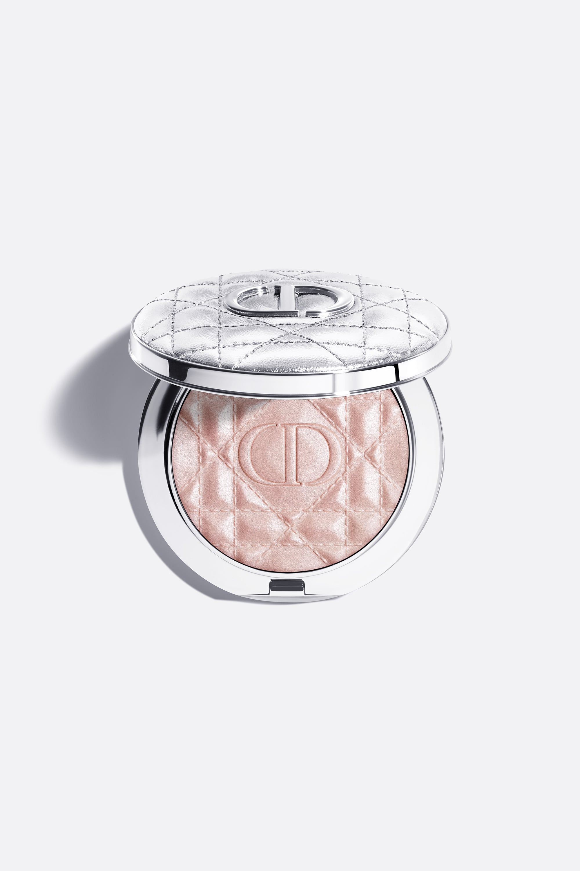 Dior Forever Glow Luminizer longwear highlighter in 3 finishes