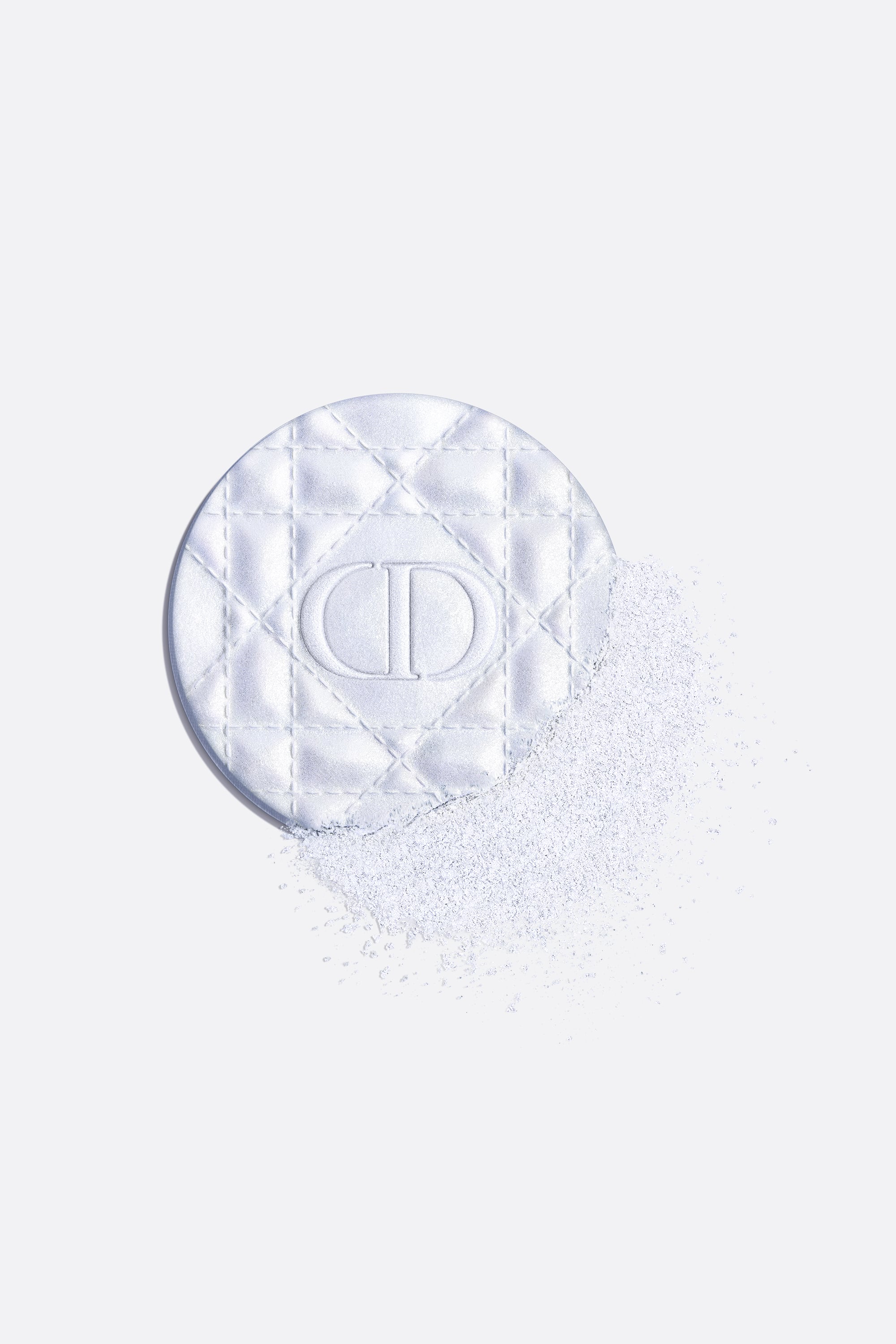 DIOR】 新作 ディオールスキン フォーエヴァー グロウ ルミナイザー