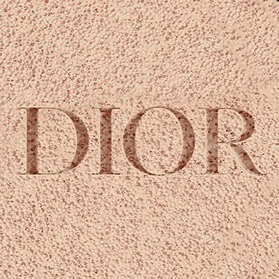 DIOR】 ディオールスキン フォーエヴァー グロウ クッション