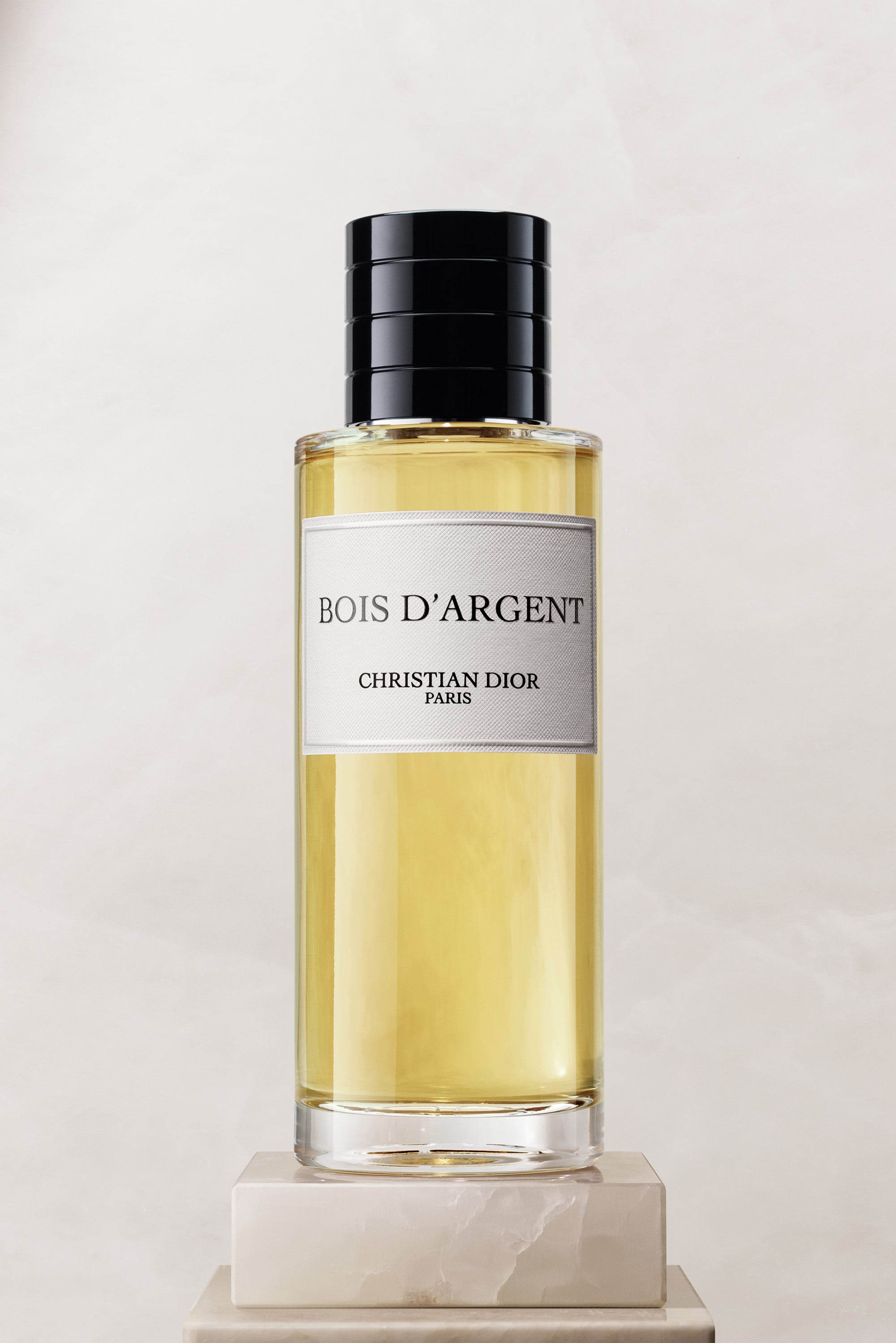 Christian Dior BOIS D'ARGENT 香水 Bois d'Argent: Unisex perfume with ambery and floral notes | DIOR SA
