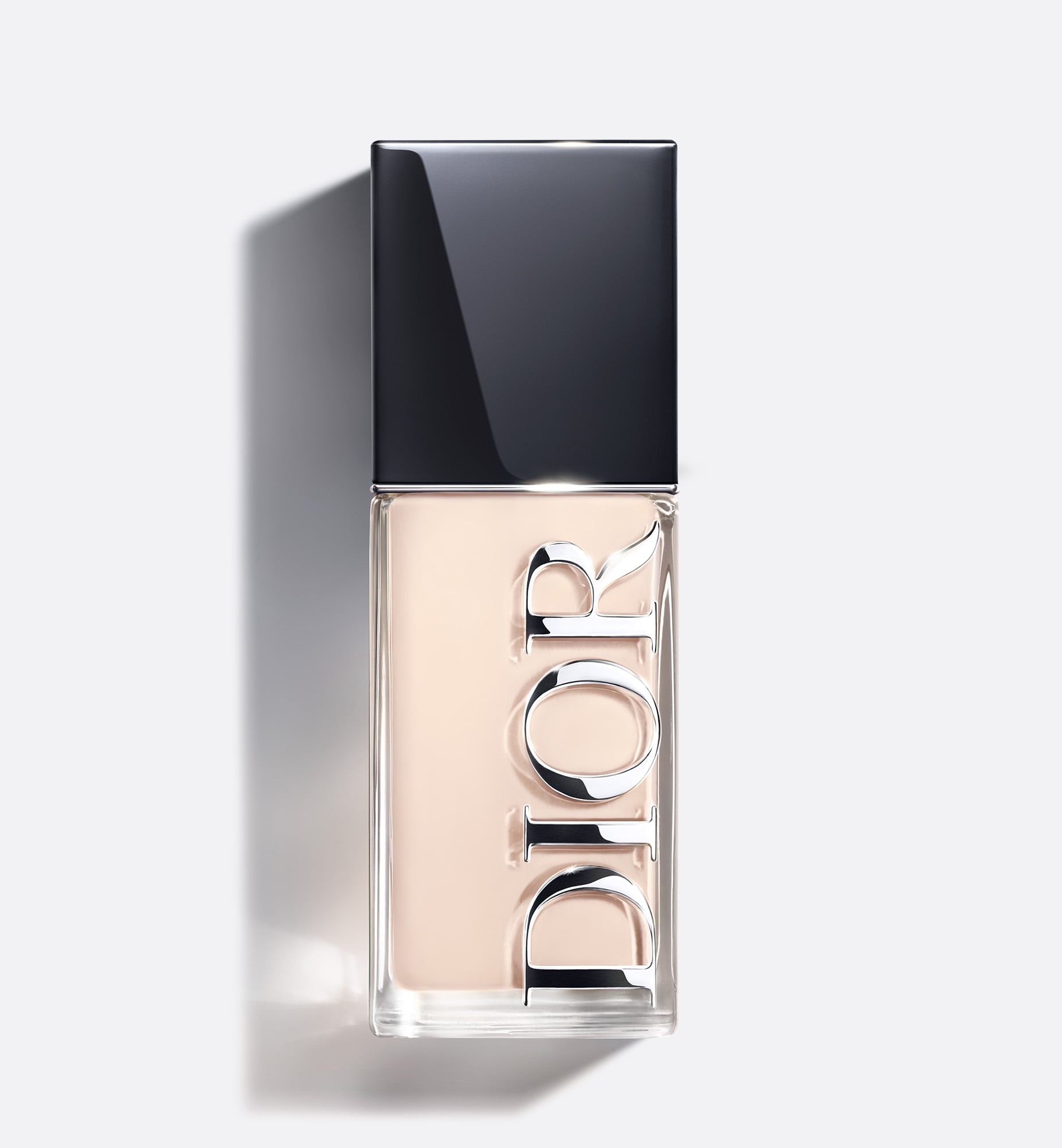 Dior Forever Skin Glow: the hydrating glow foundation | Dior US