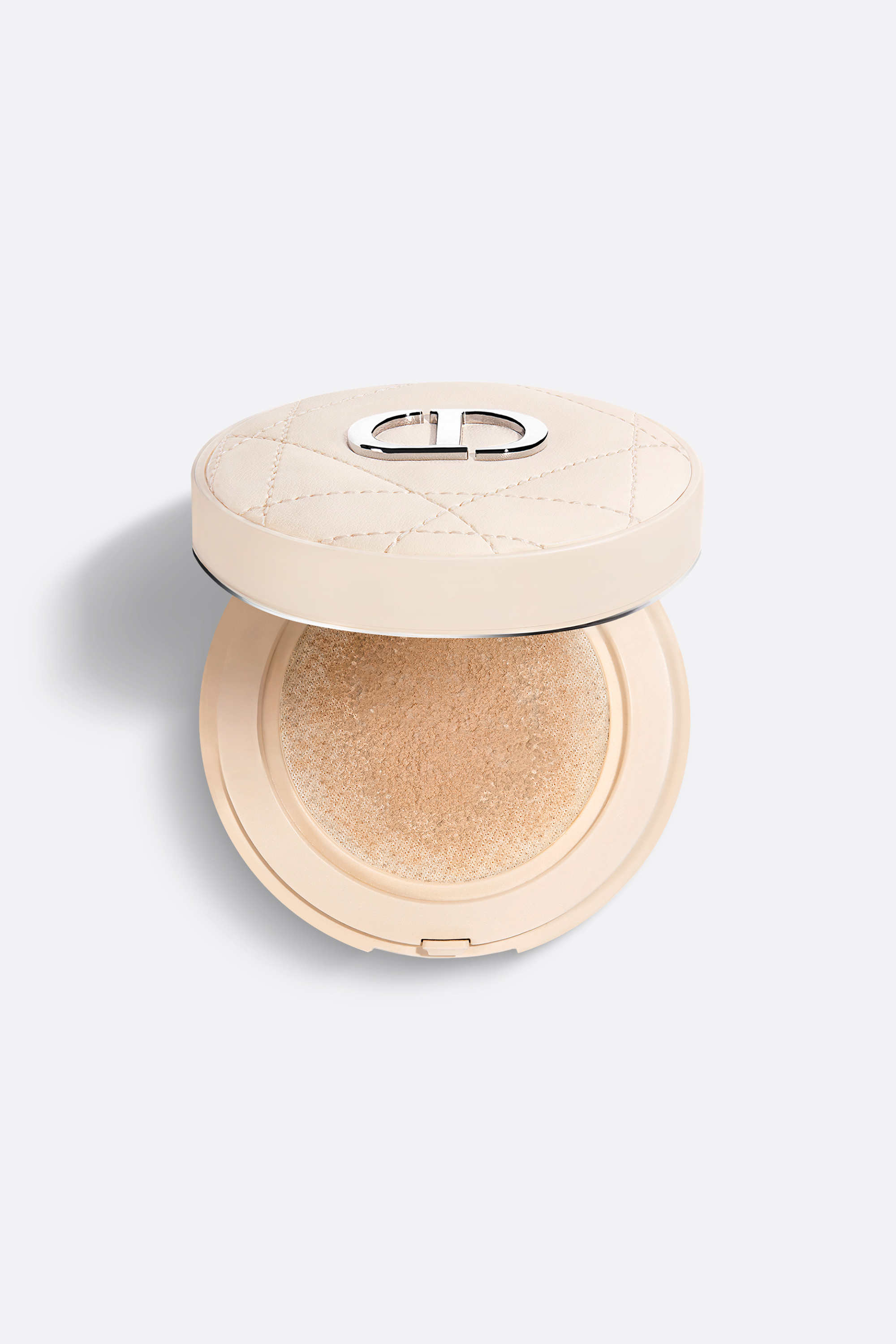 ツヤ肌三点セットDior Forever Glow Cushion 12g N1 ツヤ肌三点セットDior Forever Glow Cushion 12g N1